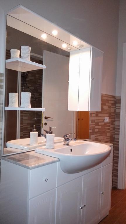 Home Sweet Home Rom Zimmer foto